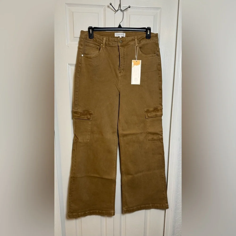 Risen Jeans Brown Cargo Wide Leg Flare Jeans 1XL NWT Stretch Denim - Picture 1 of 7
